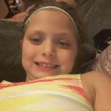 Larissa Ford (@lfordlarissa)