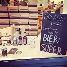 Carsten Is Back Und Berat Euch Wieder Fleissig In Getrankefragen Craftbeer Craftbier Flensburg Bier Beer Korn Kornbrand Craftkorn Biergeschaft B Jenga
