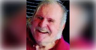 Robert Dowding's Instagram, Twitter & Facebook