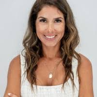 2700+ perfiles de «Subia»