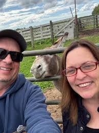 Earl was very happy to hsve visitors! ￼