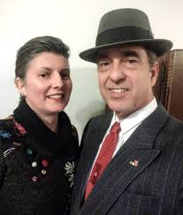 What to wear for a dinner party at a friend's house?