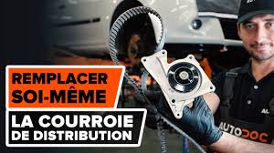 Dans cette vidéo je vous présente le remplacement du kit courroie de distribution avec pompe à eau ainsi que le kit courroie accessoire sur une renault clio. Comment Changer Pompe A Eau Kit De Courroie De Distribution Renault Clio 3 Guide De Remplacement