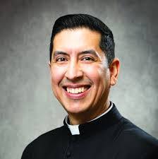 Paul Lareau's Instagram, Twitter & Facebook