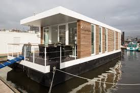 (ergebnis aus 338 bewertungen) bewertet von gästen nach ihrem aufenthalt in der unterkunft hotel haus am meer. Haus Im Meer Urlaub Auf Dem Designer Hausboot