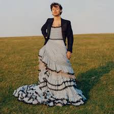 Harry styles — treat people with kindness 03:17. How Harry Styles Music And Fashion S Renaissance Man Got Me Through 2020 Vogue