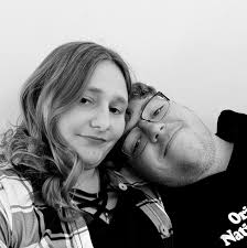 Should I read Crescent City before TOG series?