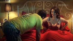 Son rôle de liliane dans scènes de ménage a fait d'elle la nouvelle maman de stifler et on ne compte plus les sites proposant les photos et vidéos sexy de valérie karsenti. 48 Idees De Valerie Karsenti Valerie Karsenti Valerie Actrice
