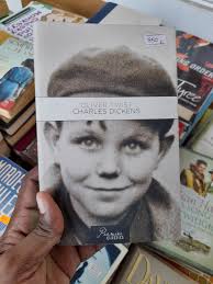 Price 850 very good condition Inbox to purchase