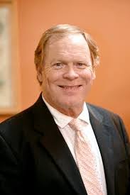 Elizabeth Byer's Instagram, Twitter & Facebook