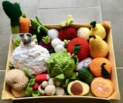 Une Cagette De Legumes Et Fruits Au Crochet Quelques Tutoriels Sur Blog Et Liens Dans La Categorie La Bibli Fruits En Crochet Tricot Et Crochet Crochet Diy