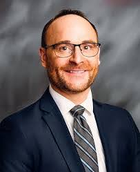 Tracey Halvorson's Instagram, Twitter & Facebook