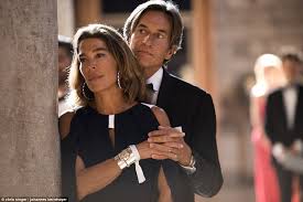 Online estimates of victoria swarovski's net worth vary. Victoria Swarovski Marries In Italy Daily Mail Online
