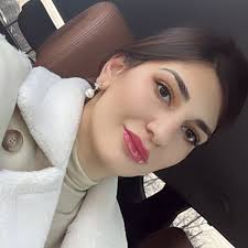 Who wants a remote job in 2025? 👩🏻‍💻✈️