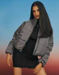 Maybe you would like to learn more about one of these? Cropped Puffer Jacket In Grey Glassons