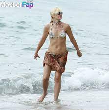 Gwen Stefani Nude OnlyFans Leak Picture wfsGFMjIO2 | MasterFap.net