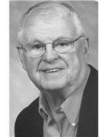 Robert Dacey's Instagram, Twitter & Facebook