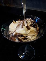 This post contains affiliate links where i earn a small fee when purchases are made through these links. Five Minute Layered White And Milk Chocolate Oreo Pudding Dessert