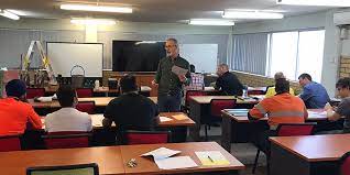 Pest control professionals are vital to a transferable qualification in pest extermination. Certificate Iii In Urban Pest Management Course Correspondence Mpl Training Centre Pest Control Termite Training