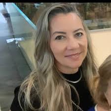 Vacilou l, NOVAMENTE, e agora tenho quase certeza que o Maike vai mandar  ela pro paredão. E dessa vez o público não vai dar OUTRA chance para ela,  pela quarta ou quinta