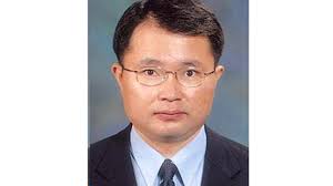 김진욱 공수처 차장, 판사 출신 여운국 변호사 제청. Dnyqiruzqlqsnm