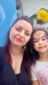 Impreuna cu Toni, pescarușul curios, și Mera, peștișorul isteț, ne-am jucat  si am explorat cele mai importante noțiuni despre îngrijirea nazală, de la  igienă și hidratare până la protecția împotriva ...