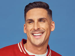 Gwyneth x Janet Mock: The Journey to Self-Acceptance