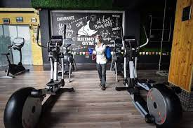 Learn the benefits & drawbacks of online training. Unlock 4 0 Fitness Enthusiasts Rejoice As Gym And Yoga Institutes Reopen In Delhi Hindustan Times