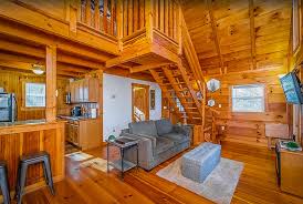Whether you're planning a family reunion, a vacation with children, or a weekend with your loved ones, we can help. 13 Kentucky Cabin Rentals Red River Gorge Log Cabins For Rent In Ky