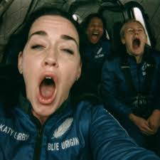 These photos 😍 are cool don't ya think