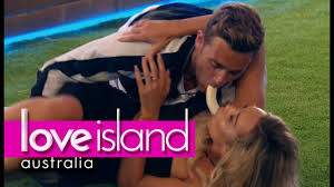 مسلسل love island الموسم 2 تحميل ومشاهدة الحلقات مباشر تنزيلها بجميع الجودات move 4 u ايجي بست السينما للجميع hd جميع الحلقات مترجمة بجودة عاليه مشاهدة مباشرة فاصل اعلاني ماي سيما السينما للجميع سيما. Villa Games The Islanders Go Bananas Love Island Australia 2018 Youtube