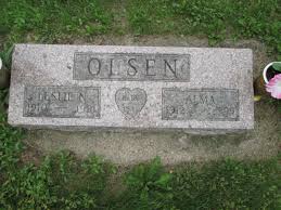 Alma Dora Meisner Olsen (1912-1999)