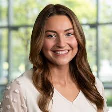 Sierra Richmond's Instagram, Twitter & Facebook