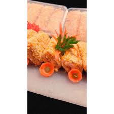 Gambaran produk risoles burger ini adalah membuat risoles dengan isian burger. Homemade Risoles Mayo Isi Beef Burger Chicken Sausage Egg With Mayonaise And Chili Sauce Shopee Indonesia