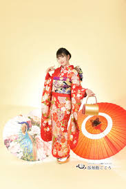 着物レンタル 振袖館こころ 茨城県水戸市見和 振袖 着物 ポーズ フォトスタジオ