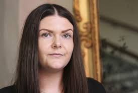 Johanna Möllers dotter Amanda Fors om relationen idag