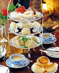 Maids Of Honor Tea Kew London Tablescape Centerpiece Www Tablescapesbydesign Com Https Www Facebook Com Pages Ta Tea Recipes High Tea Afternoon Tea Recipes