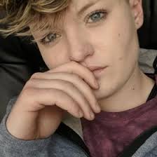 Hailey Thorn (hailbopthorn16)