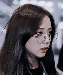 Wallpaper lisa blackpink wallpaper cool backgrounds mobile wallpaper cool wallpaper black wallpaper cute wallpapers black pink kpop. Pin Oleh Binn Sayhi Di Jisoo Gambar Gadis Korea Selebritas
