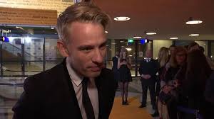 Ik heb nog nooit sinds ik wie is de mol kijk, geen idee hoe lang dat het is, op de juiste mol gezeten. Art Rooijakkers Ladderzat Na Finale Wie Is De Mol Youtube
