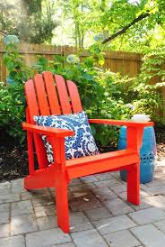 See more ideas about patio, colorful patio, outdoor rooms. Bright Red Adirondack Stuhle Zu Unserer Seite Patio Hinzufugen Adirondack Bright Hinzufugen Patio Red Adirondack Chairs Red Adirondack Red Patio Furniture