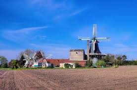 In der großen saunalandschaft lässt es sich prima entspannen. Die 11 Schonsten Sehenswurdigkeiten In Ostfriesland Urlaubstracker De