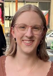 Ellen Cottingham's Instagram, Twitter & Facebook