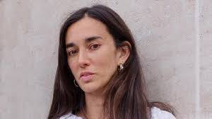 Laura Wareing's Instagram, Twitter & Facebook