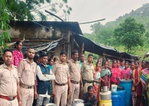 Excise dept cracks down on illicit liquor trade in Odisha's Kalahandi - OrissaPOST