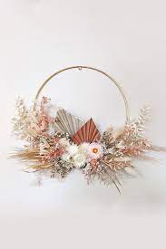 The above list comprising of diy dried and pressed flower home decorations, look more natural and will keep this floral beauty for a long time. Pink And White Diy Dried Flower Hoop Wall Hanging Dried Flower Wreaths Hanging Flower Wall Floral Hoops