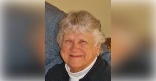 Daisy Glover's Instagram, Twitter & Facebook