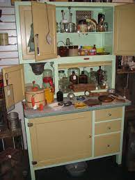 Vintage Baking Cabinet With Built In Flour Sifter Vintage Kitchen Cabinets Kitchen Design Small Vintage Kitchen