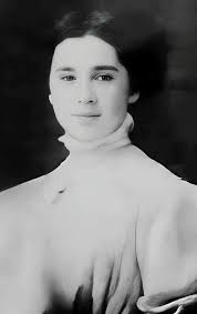 November 8, 1911 8:00 am Wednesday morning wedding when Elvira Shea (Shay)  (1892-1985) became the bride of Edward Burns (1891-1966) in Merrill. Elvira  was the daughter of John & Caroline Hautebergue Shay