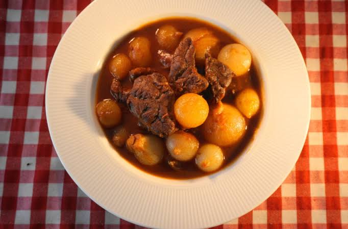 Beef Stifado